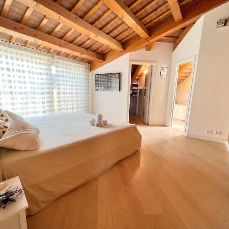 Erman House Mansarda Sulla Riviera Del Brenta Venezia Apartment Доло Екстериор снимка